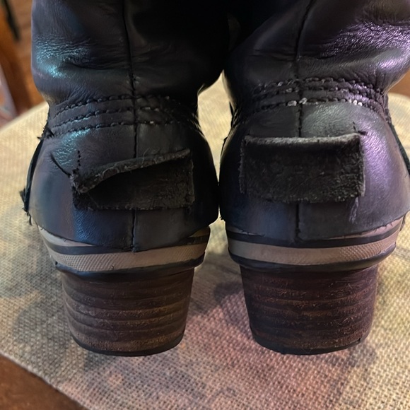 ✨1 DAY SALE✨Sorel Slimpack Riding Boots - Picture 5 of 8